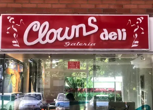 Restaurante Clowns Deli Ciudad Jardín